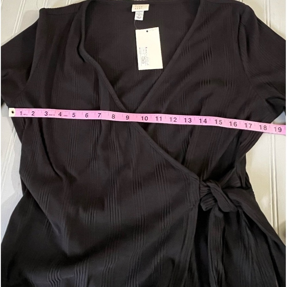 a new day V Neck Wrap Front Tie Top Womens Large Black Stretchy Ribbed New - Picture 7 of 8